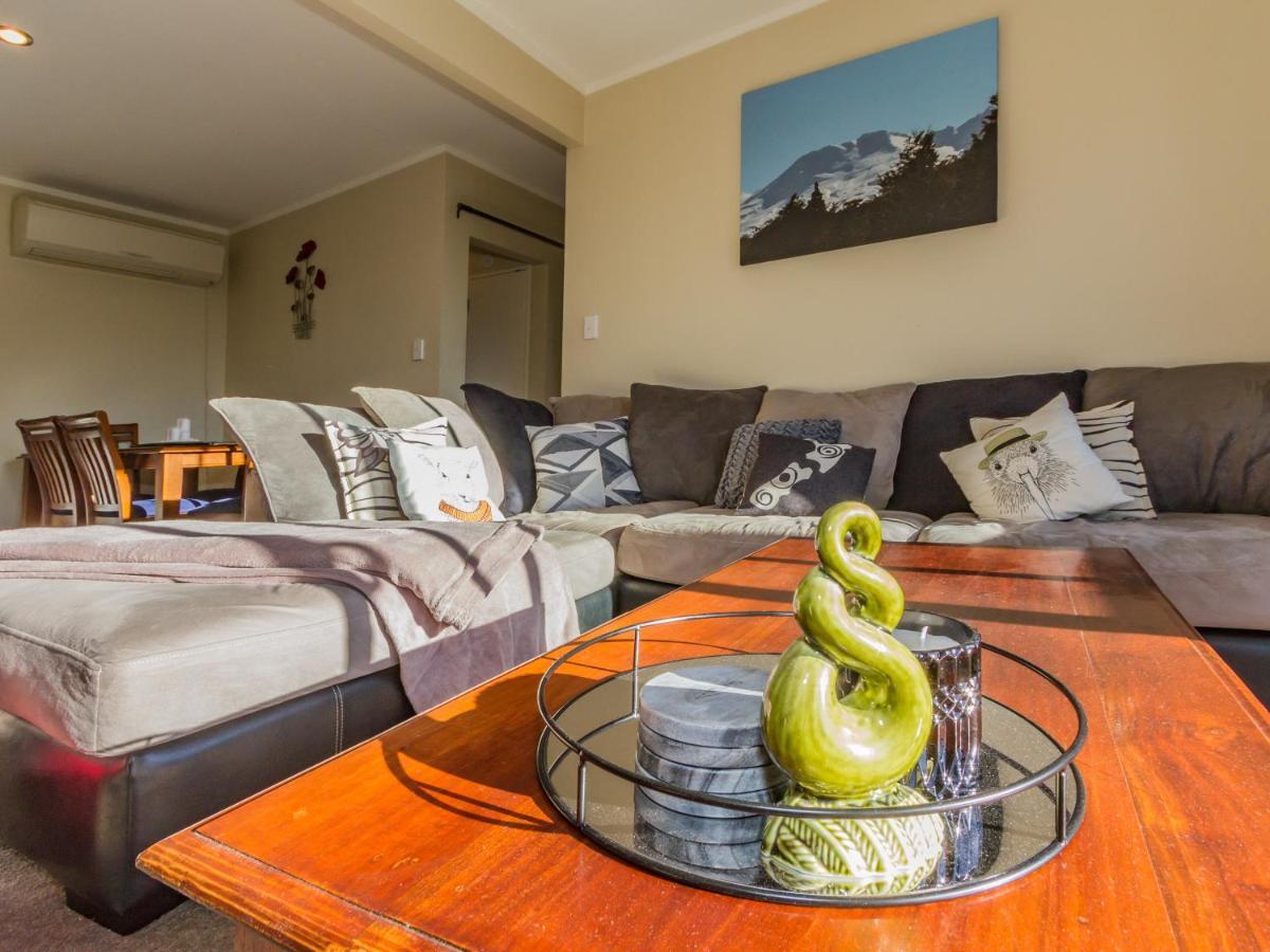 Pikorua - Raurimu Holiday Home National Park Bagian luar foto